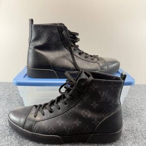 Louis Vuitton Rivoli High Top Sneaker Boot Monogram Eclipse Black Grey Size 8 LV